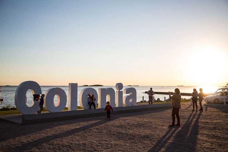 Montevideo: Tour de la ciudad de Colonia del Sacramento con servicio de recogida
