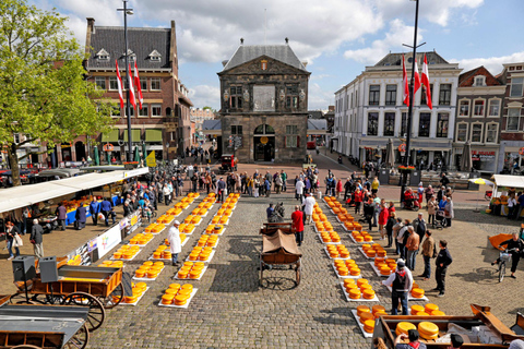 Amsterdam: Delft, Leiden, and Gouda Private Tour by locals