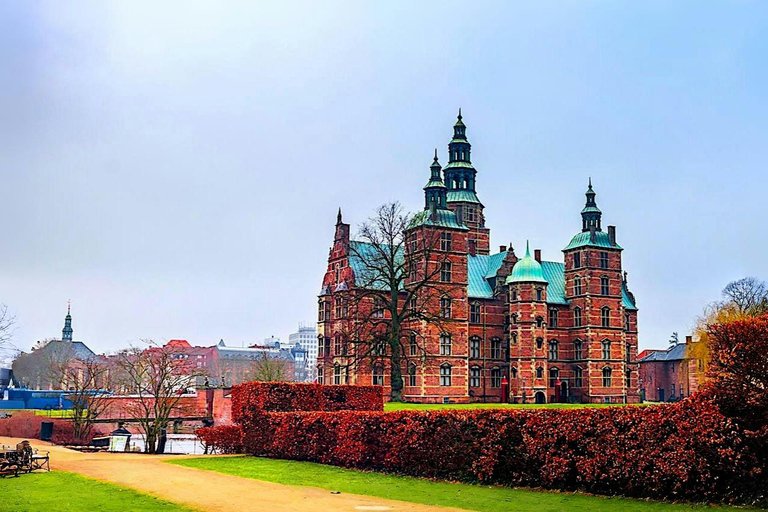 Copenhagen Walking Tour City with Local Guide