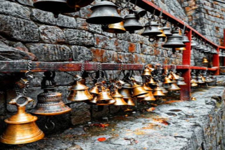 Kathmandu: Dakshinkali Temple and Kirtipur Day Tour