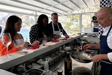 Positano: Cooking Class in the Rooftop of Rada Restaurant