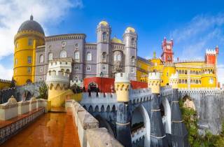 Ab Lissabon Sintra, Regaleira, Pena Palace und Cascais Tour