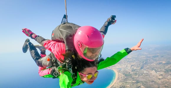 Skydive Seven: Tandem Skydiving 10,000 ft (up to 15,000 ft)
