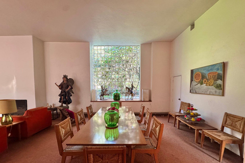Mexico City: Casa Ortega by Luis Barragán architectural tour