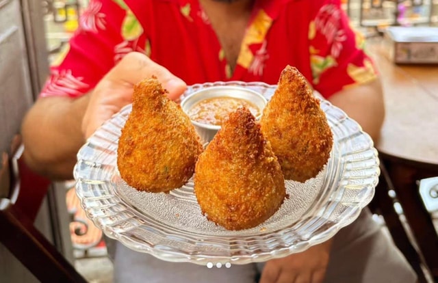 The Best Food Tour: Taste the Most Authentic Flavours of Rio