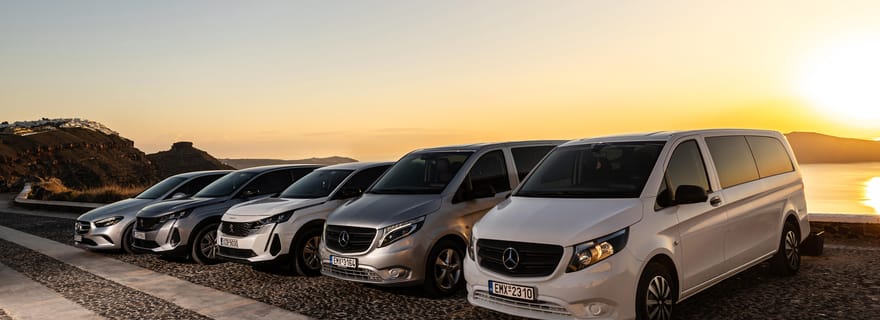 Santorini: Servizi di trasferimento privato da/per l'aeroporto