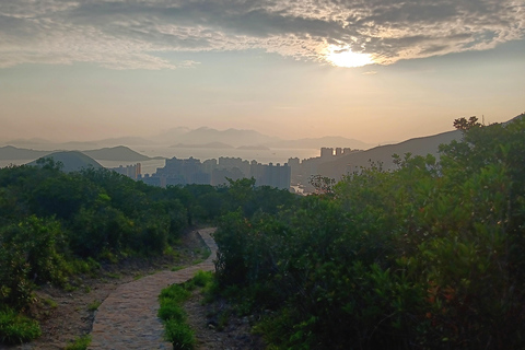 Hong Kong Sunset Brick Hill Hiking in Aberdeen