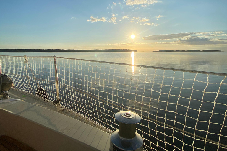 Estocolmo: Tour particular em um barco a velaPasseio de barco em Estocolmo