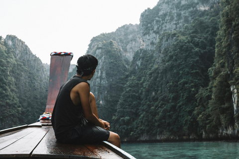 Phi Phi : Visite d&#039;une jounée de 7 îles à bord d&#039;une longue queue avec coucher de soleil