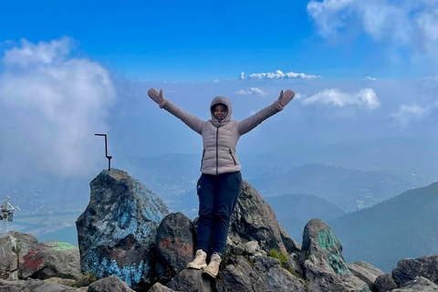 Nasce o sol nas alturas: Pico del Águila. Cidade do México.