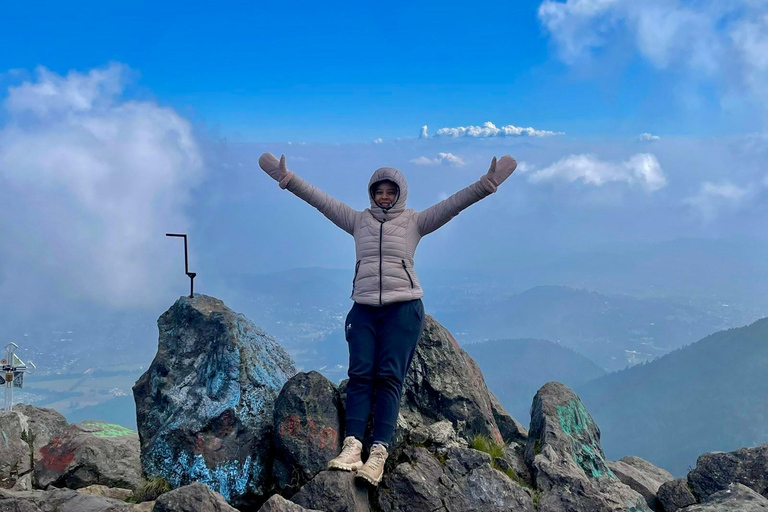 Nasce o sol nas alturas: Pico del Águila. Cidade do México.