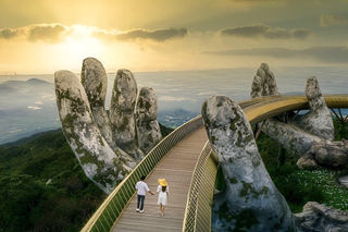 Huế image