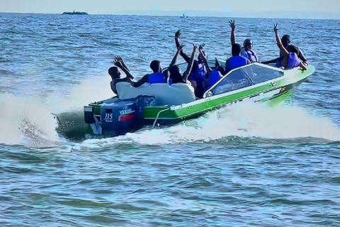 Entebbe: Guided Walking Tour with Lake Victoria Water Sports