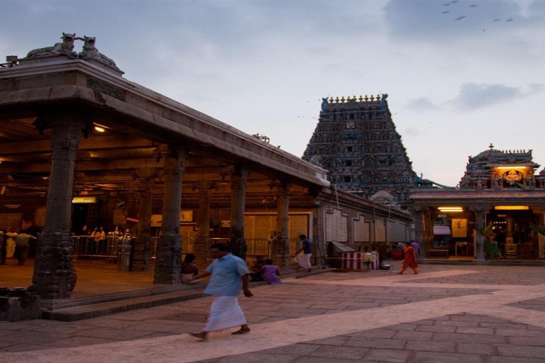 Indien mit Auto & Fahrer: 14 Tage Tour durch das klassische Südindien!Ab Chennai: 14-tägige Südindien Kulturerbe-Tour