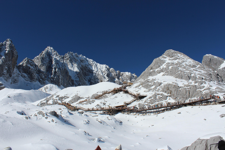 From Kunming: 7-Day Yunnan cultural private Tour