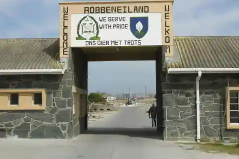 Cape Town City Highlights Tour:Robben Island, Table Mountain