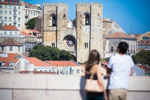 Best of Lisbon Walking Tour: Rossio, Chiado & Alfama Best Walking Tour of Lisbon: In Spanish