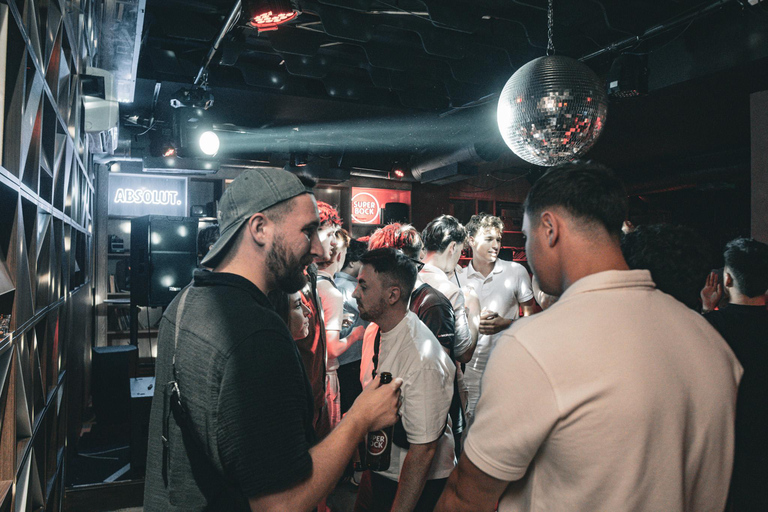 Tirana: Pub Crawl with 1 hour of Unlimited Drinks