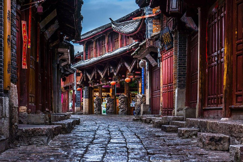 Flexible Lijiang City Highlights Private Day Tour mit Mittagessen