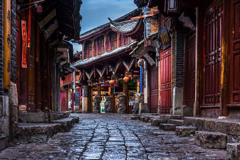 Flexible Lijiang City Highlights Private Day Tour mit Mittagessen
