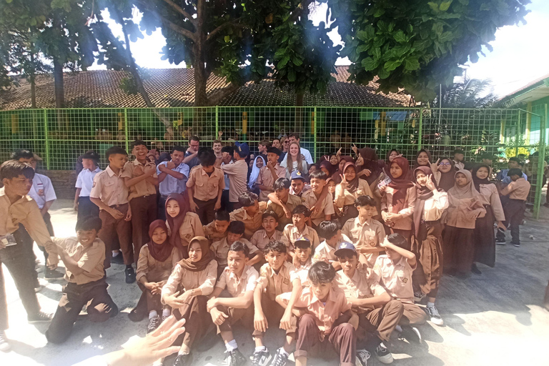 Vulcano, sorgenti calde, bagni di fango e tour del tè: tutto inclusoGiro aperto