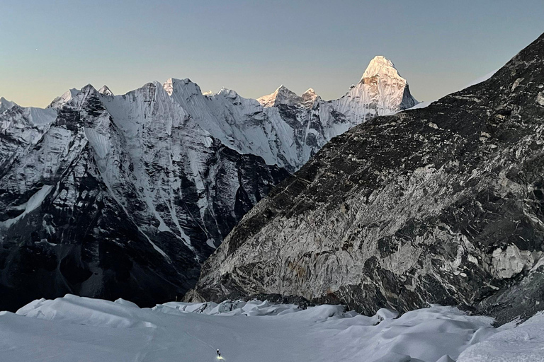 Ascensión al Pico de la Isla con EBC Trek - 17 DíasAscensión al Pico de la Isla con EBC Trek - 13 Días