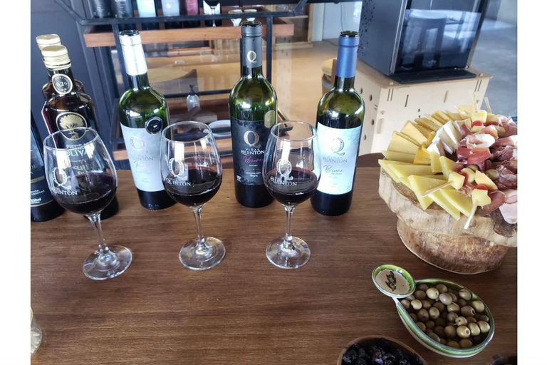 Colonia: Winery, Olive Oil & Gourmet Lunch Tour
