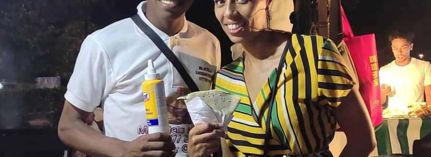 Zanzibar : visite du marché nocturne de Forodhani avec un guide de la région.