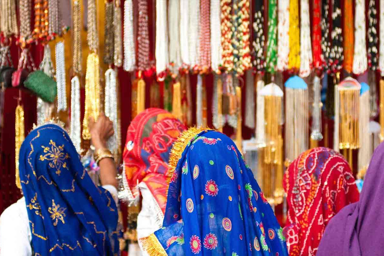 Jaipur: Tour guidato a piedi del patrimonio culturale Esplora il mercato localeTour guidato a piedi del patrimonio di Jaipur: esplora il mercato locale