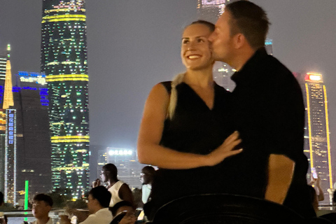Guangzhou: Night Tour with River Cruise & Street Food Private Car & Cruise