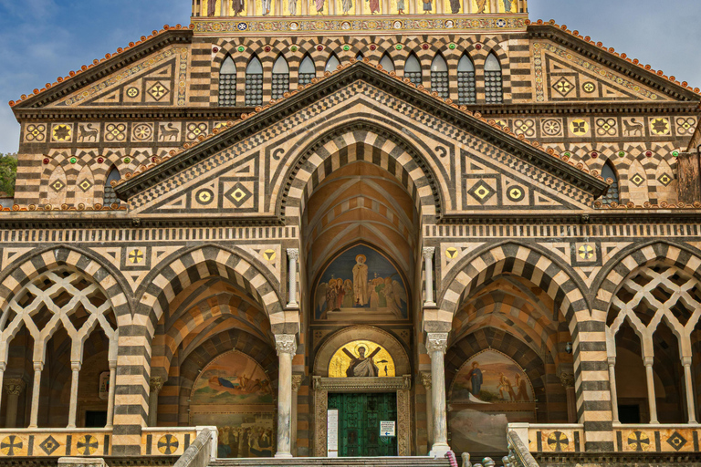 From Naples: Guided Tour of Sorrento, Positano, and Amalfi Amalfi Coast (without lunch)