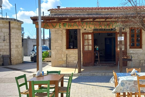 帕福斯半日游（免费品酒）- 最多7人 - 全程空调帕福斯半日游（免费品酒，最多 7 人，全程空调）