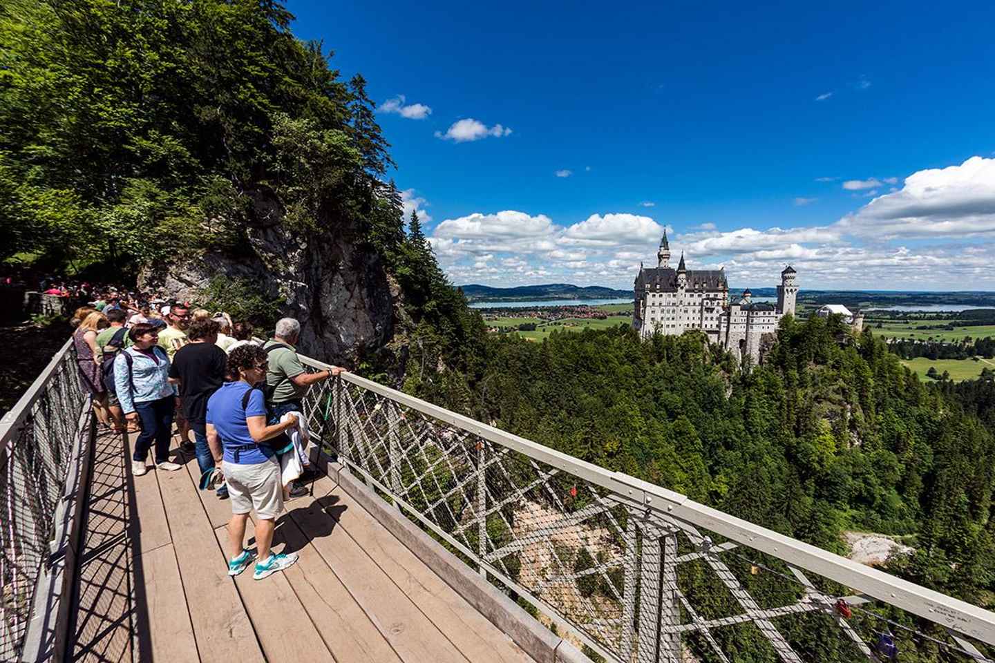 Munich: Private Neuschwanstein & Linderhof Tour & Lunch