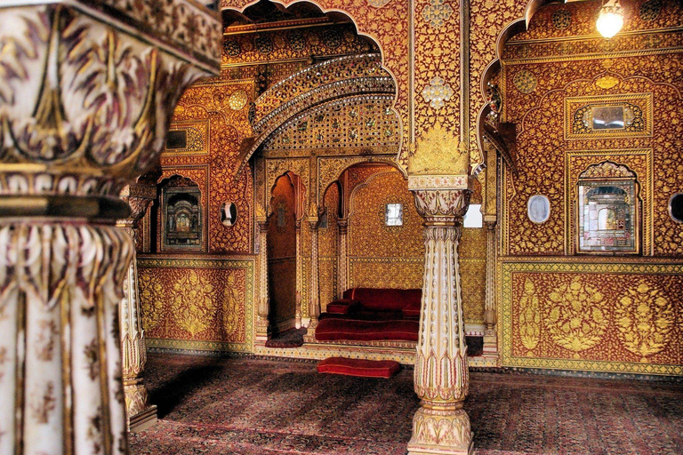 10-Day Jaipur, Udaipur, Mount Abu, Jodhpur & Jaisalmer Tour Private Transport + Local Guide in each place.