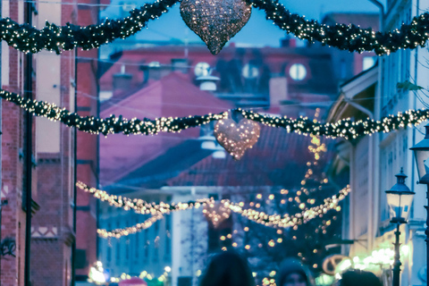 A Coruña: Christmas Lights Tuk Tuk TourA Coruña: Christmas Lights Tuk Tuk Tour - ENGLISH