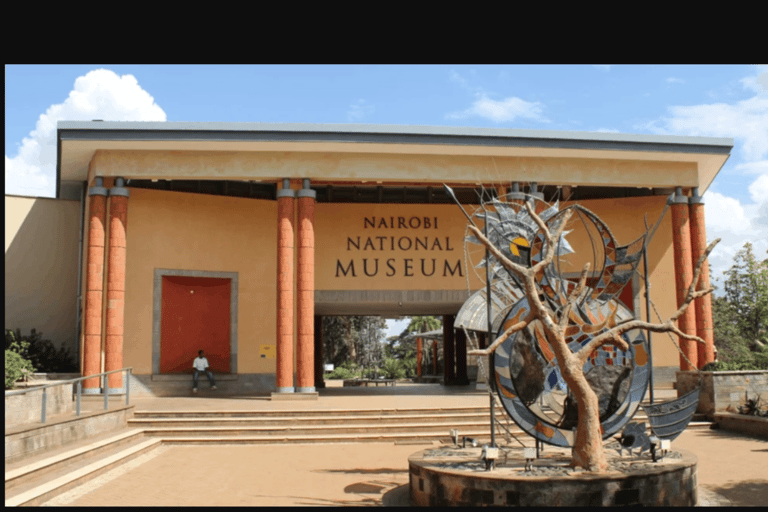 Guided Day Tour to Snake Park And Nairobi National Museum.