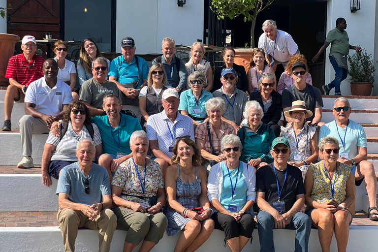 Cape Town: Stellenbosch Guided Walk with Wine Tasting