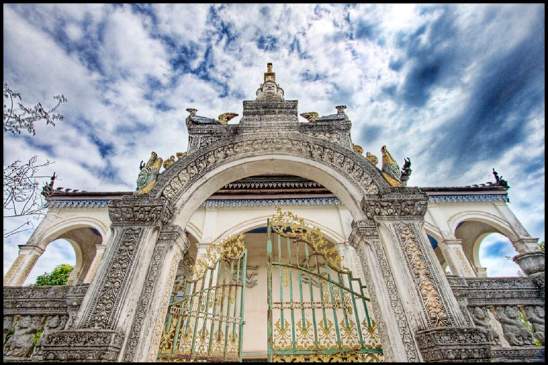 Siem Reap: 3-Hour Behind-the-Scenes Tuk-Tuk Tour Siem Reap: guided 3-hour tuk-tuk tour