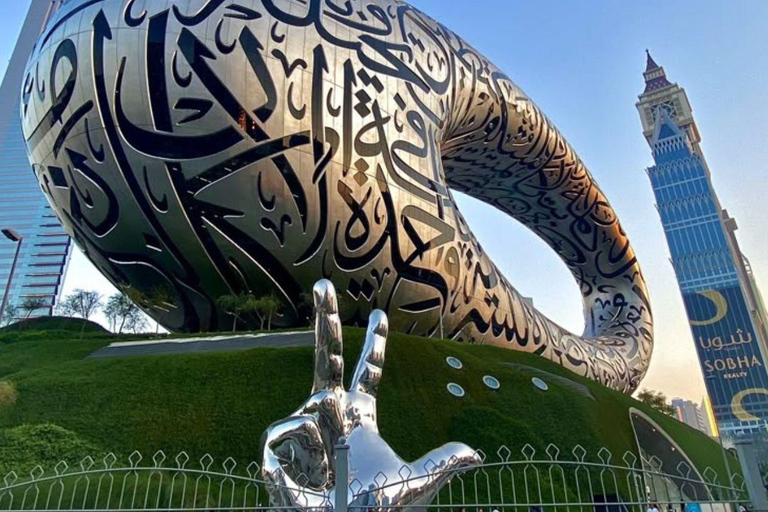 Dubai: Museum of the Future Tour in SUV with Entry Tickets