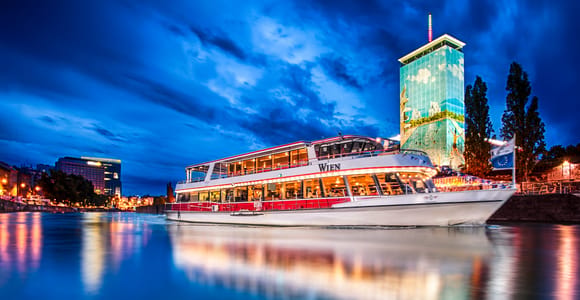 Vienna: Evening Cruise Along The Danube