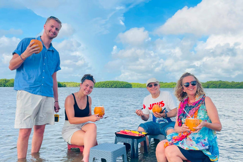 From Negombo: Boat Tour of Negombo Lagoon