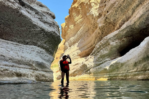 Oman: 5-Day Guided Tour with Accommodation