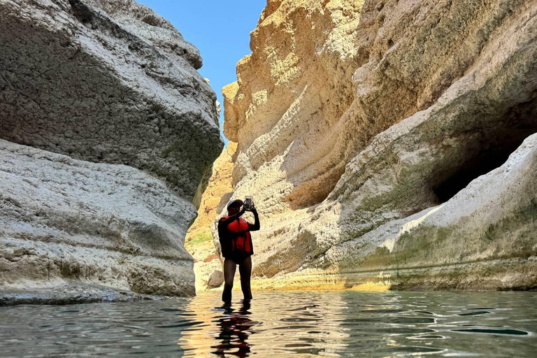 Oman: 5-Day Guided Tour with Accommodation