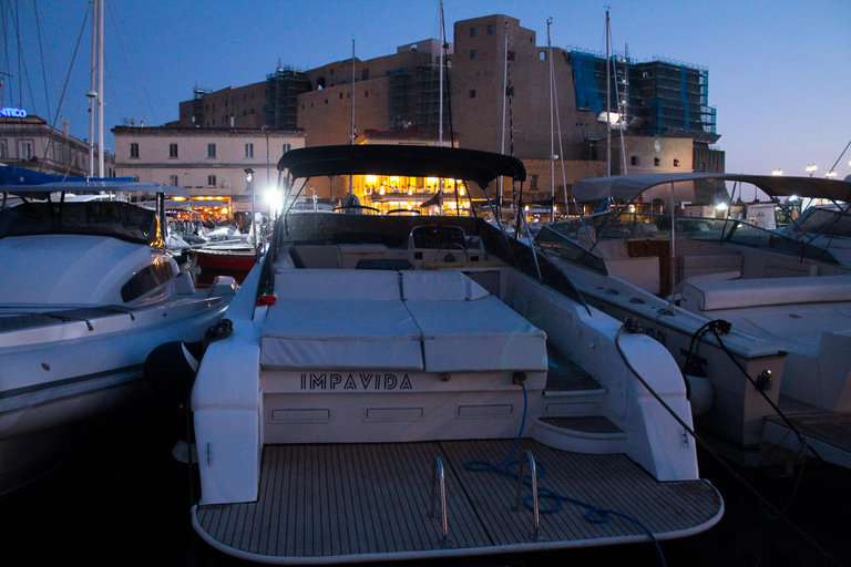 Naples: City Boat Tour with Aperitif