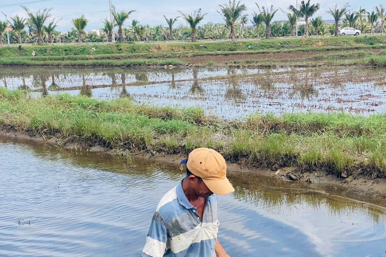Hoi An: Morning Bike Tour - Rice Wine, Lunch & Villages Group Tour