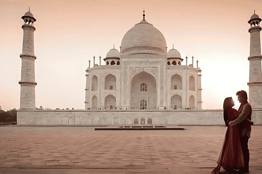 Von Jaipur: Private Tagestour zum Taj Mahal und nach Agra mit 5-Sterne-Mittagessen. Foto: GetYourGuide