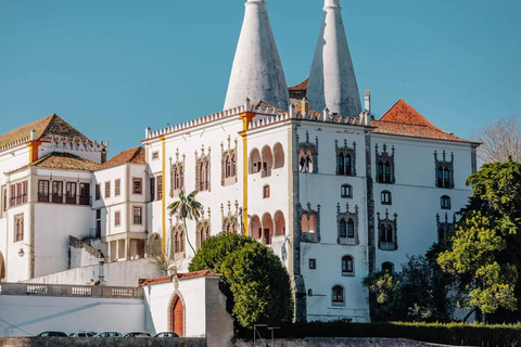 From Lisbon: Sintra Half-Day Tour with Pena Palace Tickets Small Group Tour with Pena Palace Tickets
