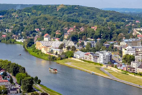 Krakow: Vistula River Cruise to Tyniec Monastery