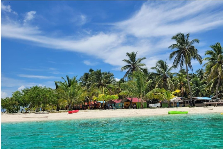 San Blas Islands Tour from Panama City: Visit 2 Islands San Blas: day trip to the islands + visit to the glass viewpoint in Panama