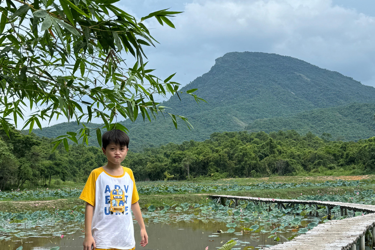 Santuario de My Son y Senderismo de Montaña - PeregrinaciónMi hijo Santuario Viaje de madrugada